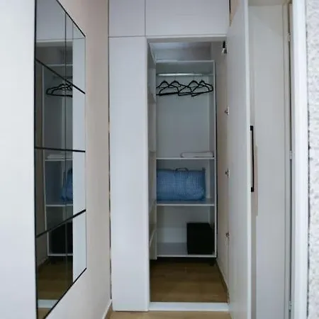 Gevin's 2 Tirana