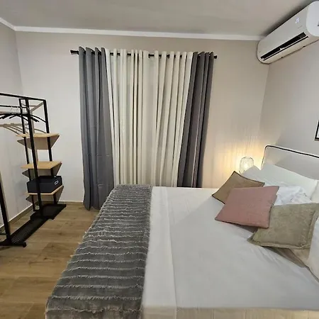 Gevin's 2 Tirana