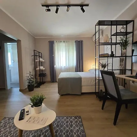 Gevin's 2 Tirana